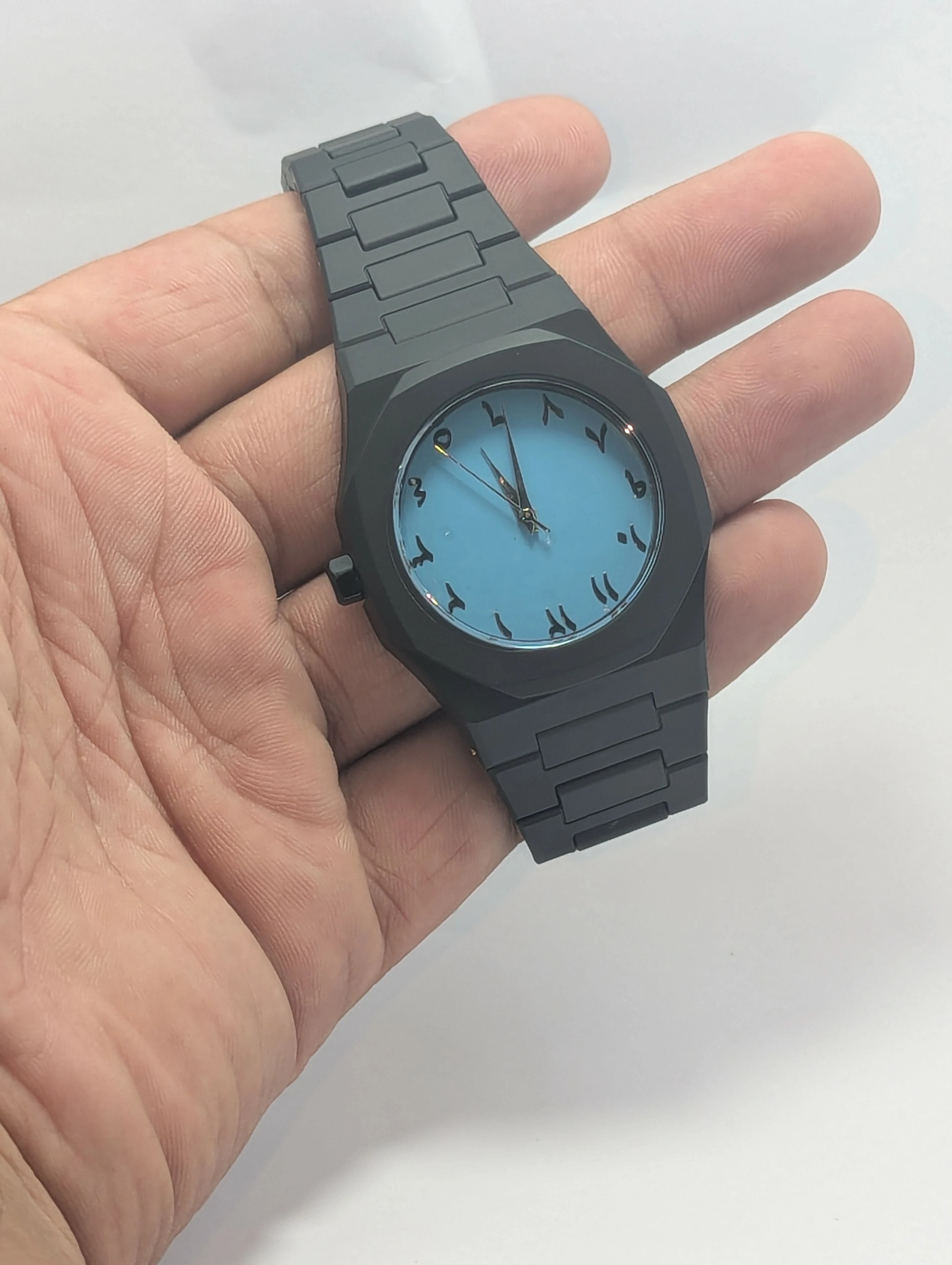 Aura Blue Watch (Blue Dial with Arabic Numerals)