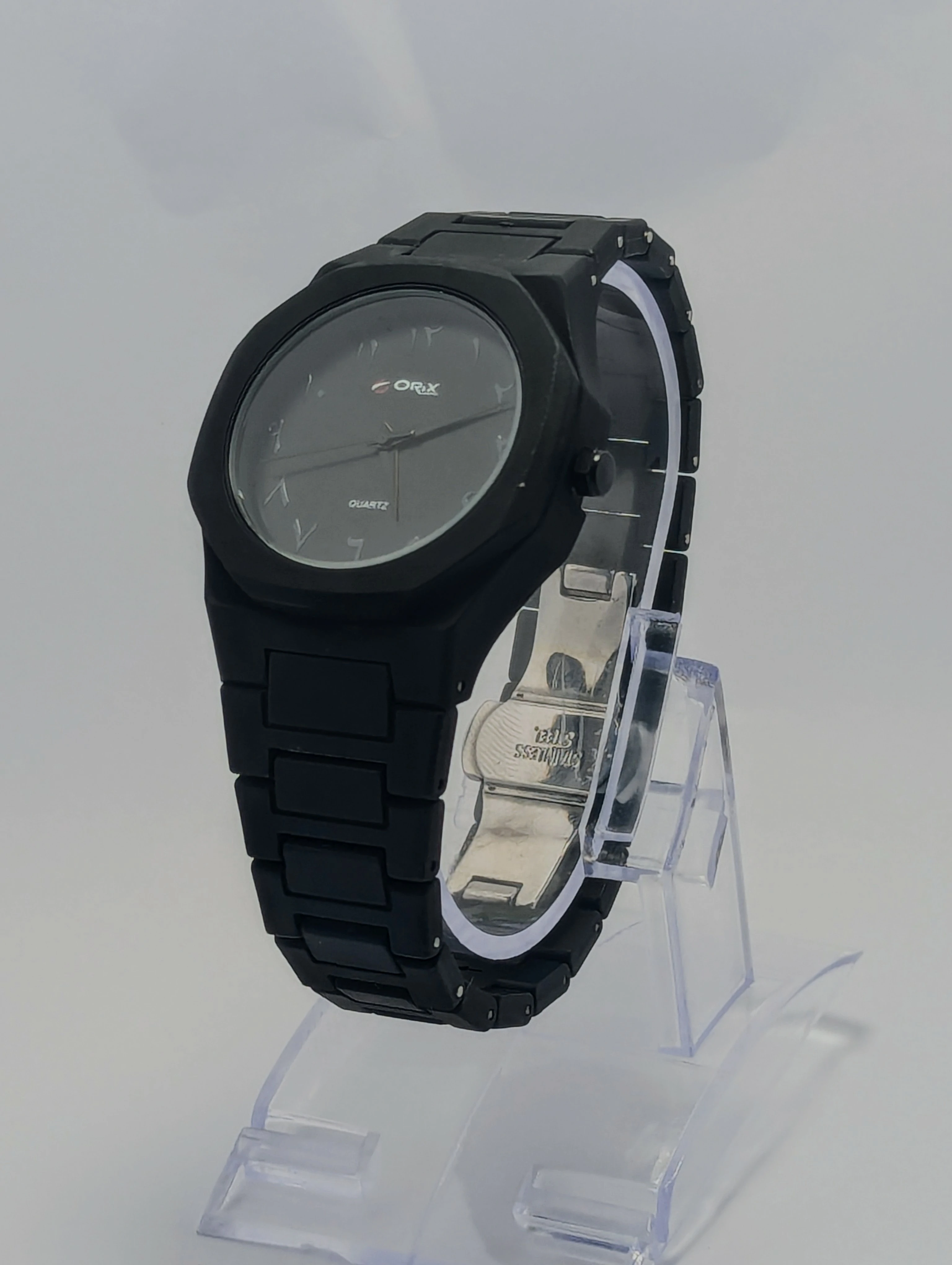 Matte Black with Arabic Numerals